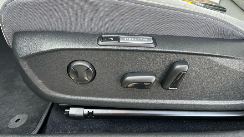 Volkswagen ID.3 150kW Tour Pro S 77kWh 5dr Auto Electric Hatchback